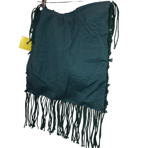 Roberta Roller Rabbit fabulous teal all crochet woven Fringe trim pillow… - Picture 5 of 5